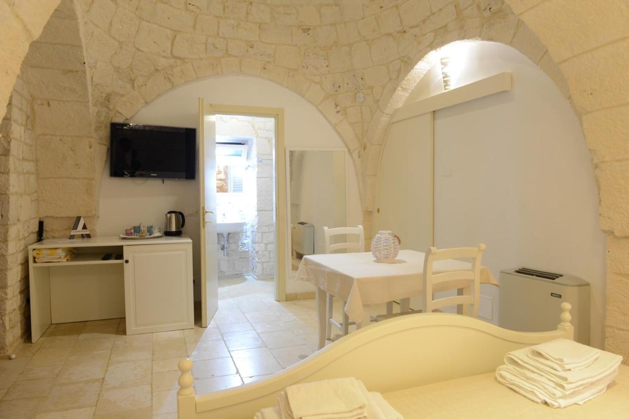 Agritrulli Pension Ostuni Buitenkant foto