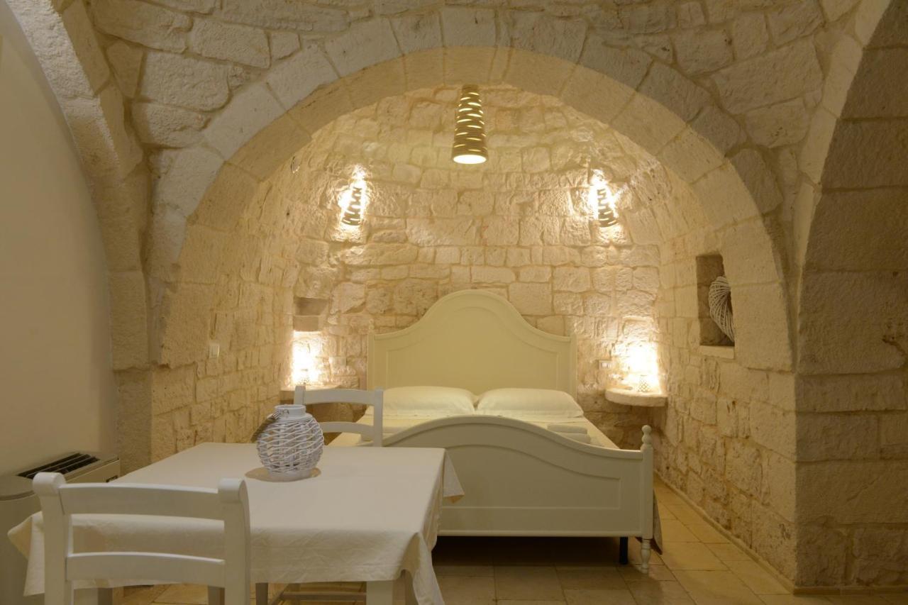 Agritrulli Pension Ostuni Buitenkant foto