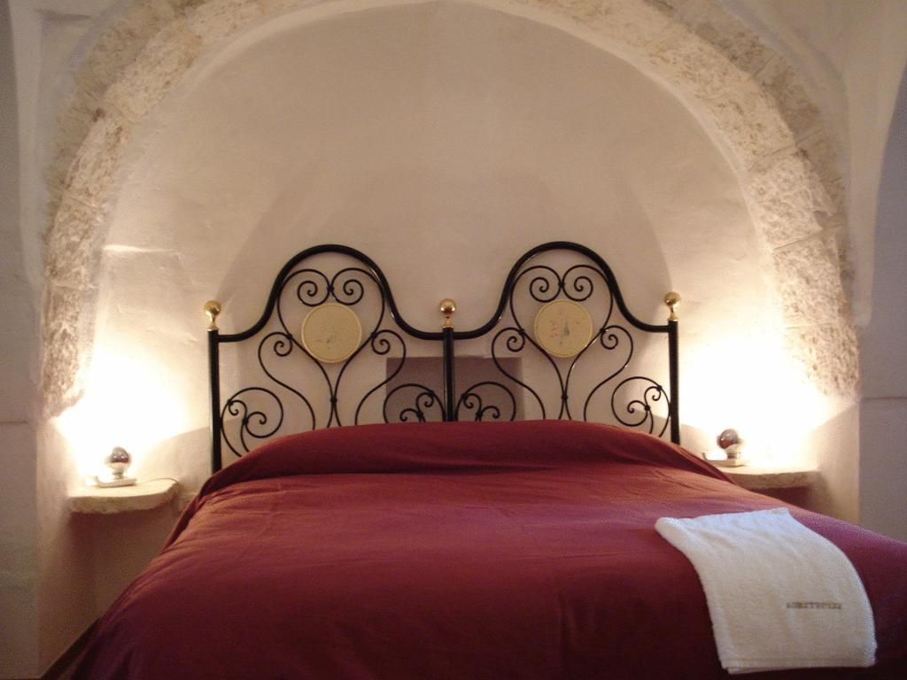Agritrulli Pension Ostuni Buitenkant foto